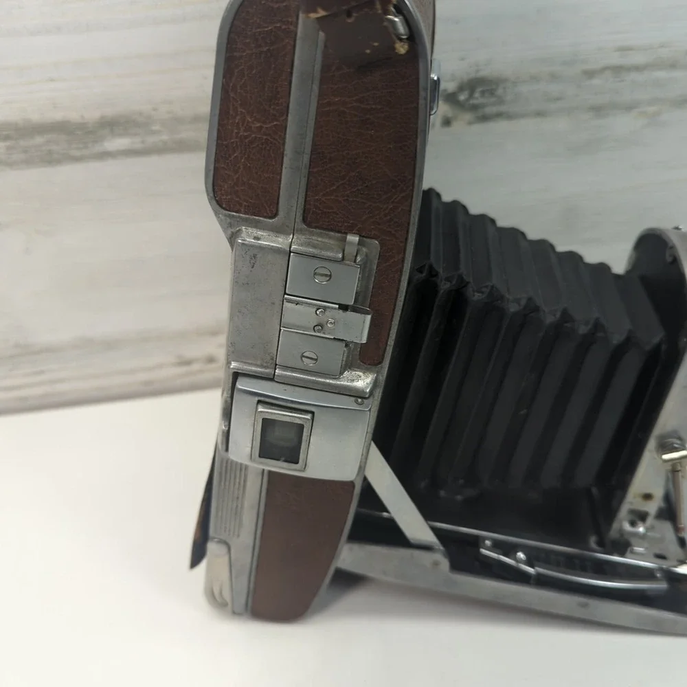 Vintage Polaroid Land Camera Model 95 Folding Instant Camera Brown Untested